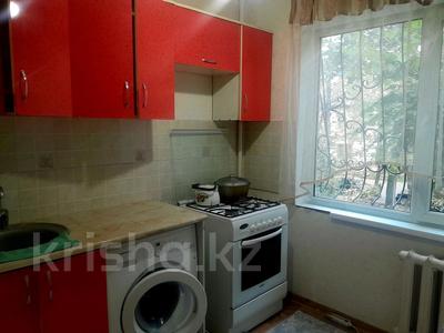1-бөлмелі пәтер · 33 м² · 1/4 қабат, мкр №6 33, бағасы: 10 000 〒 в Алматы, Ауэзовский р-н