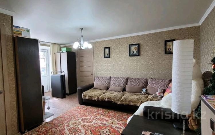 2-бөлмелі пәтер · 43.2 м² · 4/4 қабат, 342 квартал 2, бағасы: 16 млн ₸ в Семее — фото 2