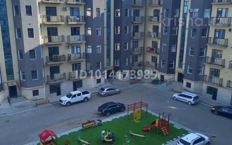 2-бөлмелі пәтер · 55 м² · 2/5 қабат, "Шығыс 3" ш/а. 255/1, бағасы: 11.5 млн ₸ в Актау, мкр "Шыгыс 3" — фото 3