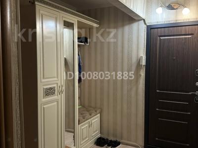 4 бөлме · 74 м² · 3/5 қабат, Карасу ш/а, Жангильдина 14, бағасы: 40 000 ₸ в Шымкенте, Аль-Фарабийский р-н
