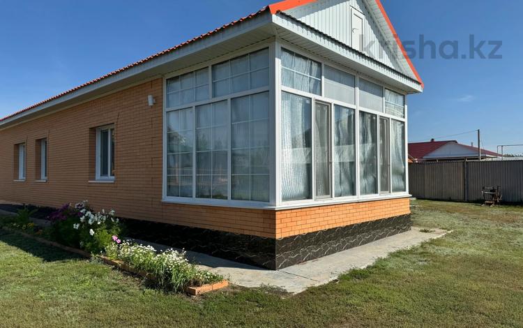 Отдельный дом · 4 комнаты · 133 м² · 10 сот., Аубакирова за 90 млн ₸ в Мичуринское — фото 2