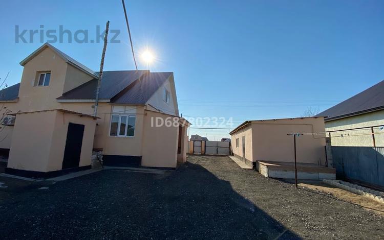 Жеке үй · 4 бөлме · 138 м² · 10 жүзд., Акбердиев 45, бағасы: 30 млн ₸ в Атырау — фото 2