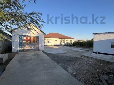 Отдельный дом · 5 комнат · 255 м² · 16 сот., Кайыргали Жылкышиева 72 — Нарвек за 40 млн ₸ в Доссор