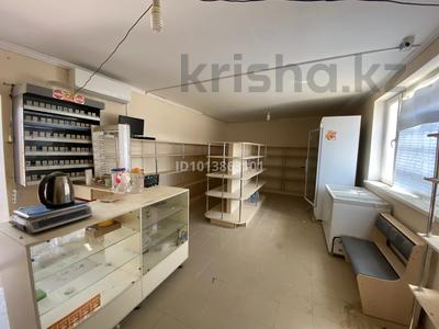 Отдельный дом · 3 комнаты · 250 м² · 542 сот., Досаев 360/2 — Жолдың бойында за 25 млн ₸ в 