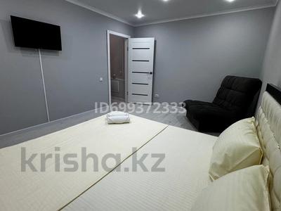 1-бөлмелі пәтер · 40 м² · 5/9 қабат, Академика Чокина 155/6, бағасы: 10 000 〒 в Павлодаре