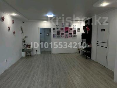 5-бөлмелі пәтер · 143 м² · 1/5 қабат, Серкебаева 199 1, бағасы: 29 млн ₸ в Кокшетау