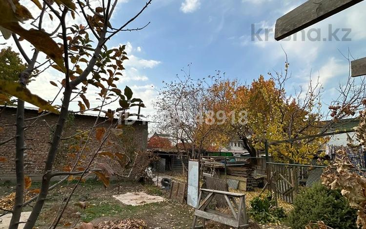 Участок · 3 сотки, мкр Айгерим-1 Ушкын, 3 — Между ул. Молдагуловой и ул. Наби за 32 млн 〒 в Алматы, Алатауский р-н — фото 2