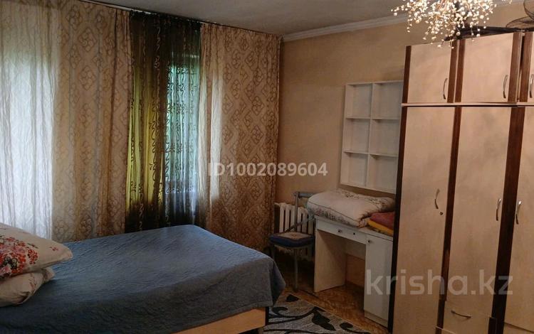 1-комнатная квартира · 35 м² · 3/5 этаж, Розыбакиева 92 за 2 500 ₸ в Алматы, Алмалинский р-н — фото 2
