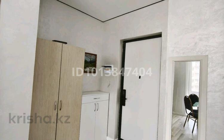 1-комнатная квартира · 45 м² · 3/12 этаж, Жандосова — Cулейменова за 400 000 ₸ в Алматы — фото 2
