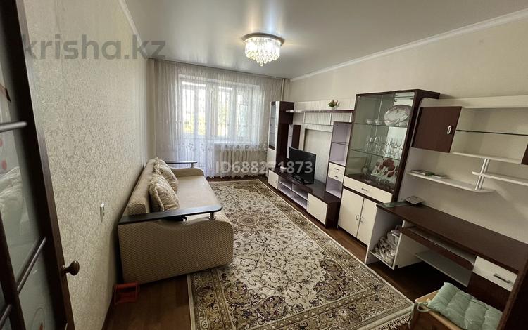 2-комнатная квартира, 59 м², 2/9 этаж, мкр Жетысу-4 16