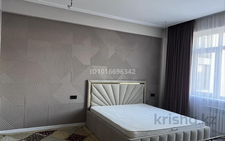 2-комнатная квартира · 81.5 м² · 2/10 этаж, Шарипова 28 за 450 000 ₸ в Атырау — фото 2