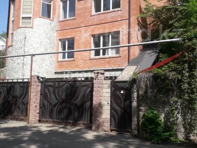 Отдельный дом · 7 комнат · 300 м² · 6 сот., мкр Ерменсай за 1.2 млн ₸ в Алматы, Бостандыкский р-н