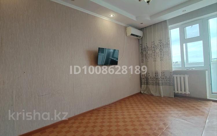 2-бөлмелі пәтер · 45.2 м² · 4/5 қабат, Ларина 8, бағасы: 13 млн ₸ в Уральске — фото 2