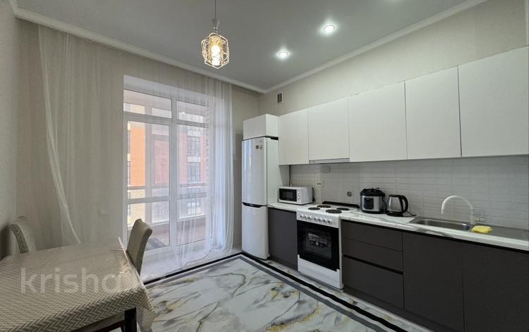 1-бөлмелі пәтер · 40 м² · 3/9 қабат, Шамши Калдаяков 40, бағасы: 180 000 ₸ в Астане, Сарайшык р-н — фото 2