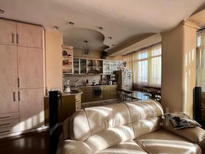 3-комнатная квартира · 82.8 м² · 8/10 этаж, Розыбакиева улица за 66 млн ₸ в Алматы, Бостандыкский р-н