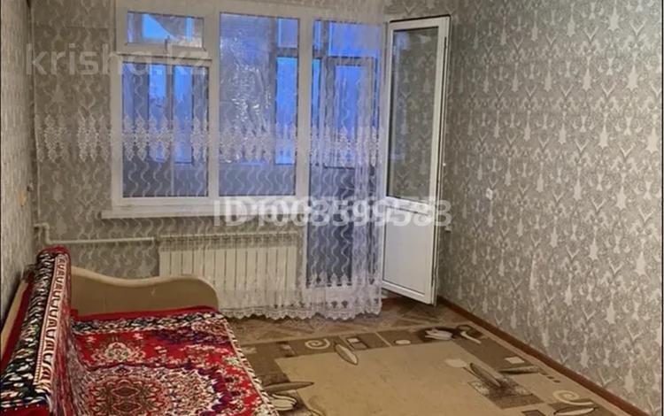 1-комнатная квартира · 30 м² · 5/5 этаж, мкр 5, Ибатова 57 за 110 000 〒 в Актобе — фото 2