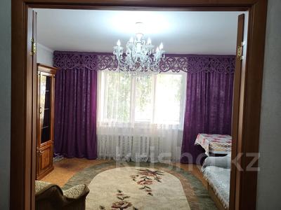 2-бөлмелі пәтер · 54 м² · 1/5 қабат, Бозтаева, бағасы: 150 000 ₸ в Семее