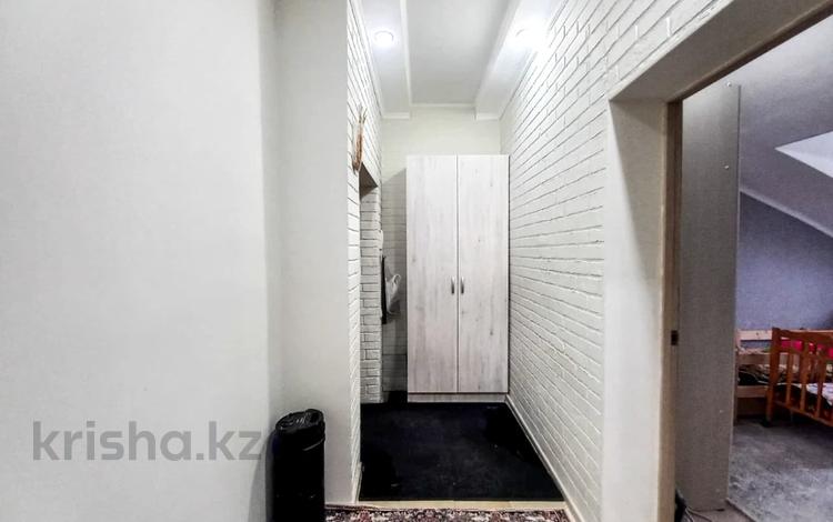 2-комнатная квартира · 55.2 м² · 3/3 этаж, Карева 29 — Пед. колледж за 150 000 ₸ в Уральске — фото 2