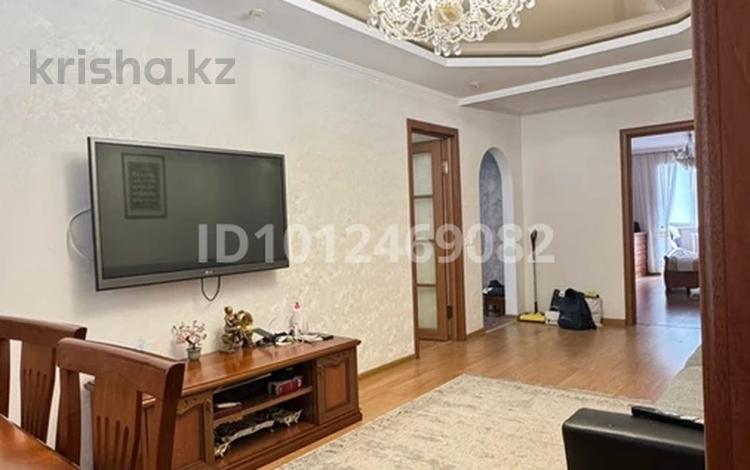 4-бөлмелі пәтер · 112 м² · 1/5 қабат, Айманова 1, бағасы: 65 млн ₸ в Павлодаре — фото 2
