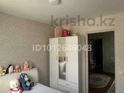 3-комнатная квартира · 46.8 м² · 5/5 этаж, Майкудук, 13й микрорайон 9 за 12 млн ₸ в Караганде, Алихана Бокейханова р-н