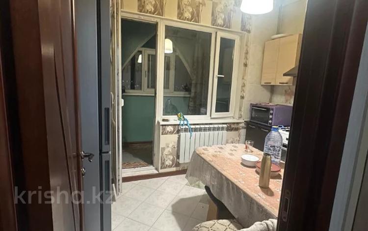 2-комнатная квартира · 56 м² · 8/9 этаж, аксай 4 за 37 млн ₸ в Алматы, Ауэзовский р-н — фото 5
