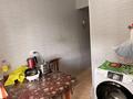 2-комнатная квартира · 43 м² · 5/5 этаж, Майкудук, Майкудук, 13й микрорайон 26 за 8 млн ₸ в Караганде, Алихана Бокейханова р-н — фото 2