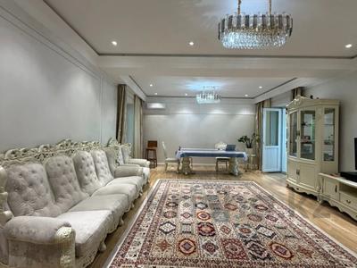 6-комнатная квартира · 200 м² · 6/19 этаж, Сабита Муканова за 1 млн ₸ в Алматы, Алмалинский р-н