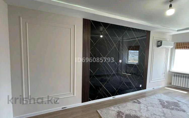 3-комнатная квартира · 88 м² · 9/9 этаж, 33-й мкр 20 — Возле школы Назарбаева за 24 млн ₸ в Актау — фото 3