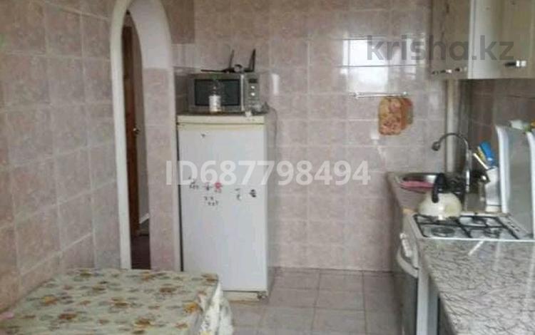 2-комнатная квартира · 57 м² · 4/5 этаж, мкр Центральный, Срым датова 14 за 140 000 〒 в Атырау — фото 14