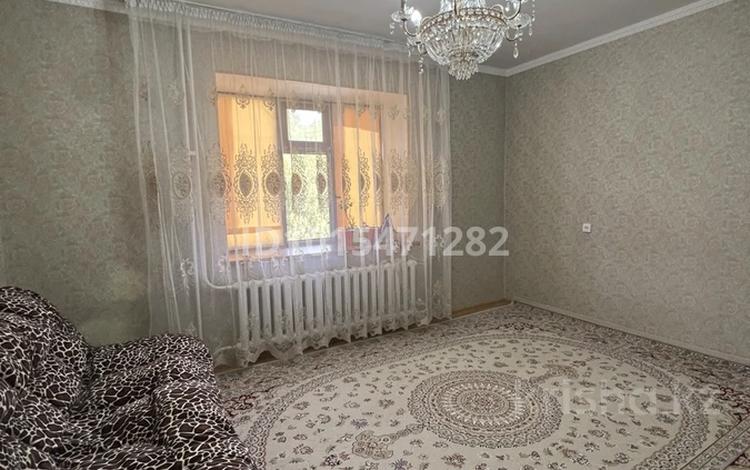2-бөлмелі пәтер · 61.3 м² · 2/5 қабат, мкр Астана 3, бағасы: 19 млн ₸ в  — фото 2