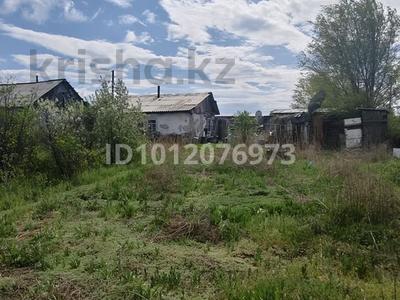 Жеке үй · 2 бөлме · 45 м² · 9 жүзд., Правый восточный 2435 — Между 4 и 5 дачи недолеко от дороги, бағасы: 1.7 млн ₸ в Семее