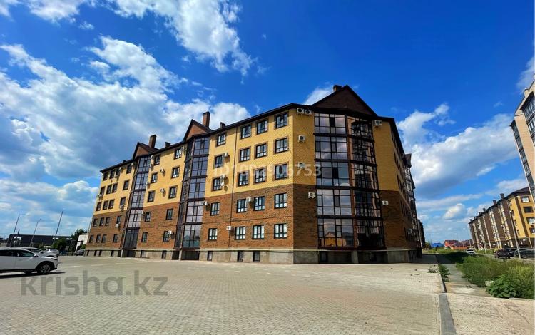4-бөлмелі пәтер · 120.3 м² · 5/6 қабат, мкр Жана Орда, Базарбай Жуманиязов (ул.Светлая) 91 — Алаш - Тауелсиздик, бағасы: 33.5 млн ₸ в Уральске — фото 2