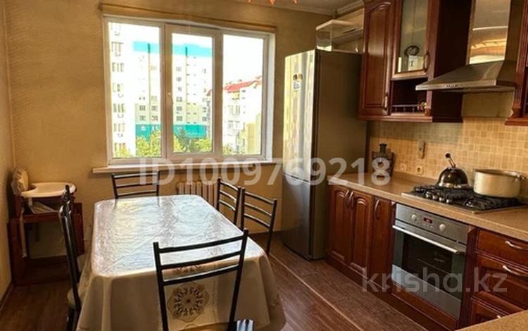 3-бөлмелі пәтер · 89 м² · 4/10 қабат, мкр Акбулак, Чуланова 145 — Момышұлы Рысқұлов, бағасы: 52 млн ₸ в Алматы, Алатауский р-н — фото 2