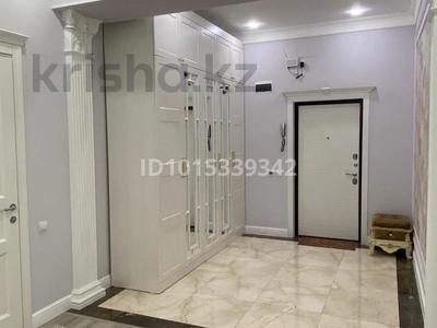 3-бөлмелі пәтер · 90 м² · 8/12 қабат, 16-ш/а. 33/7, бағасы: 40 млн ₸ в Актау, 16-й мкр 