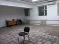 Свободное назначение, магазины и бутики, кабинеты и рабочие места, студии · 140 м² за 360 000 ₸ в Алматы, Турксибский р-н — фото 2