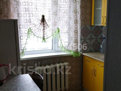 1-комнатная квартира, 45 м², 1/5 этаж помесячно, Калинина 32 за 140 000 〒 в Темиртау