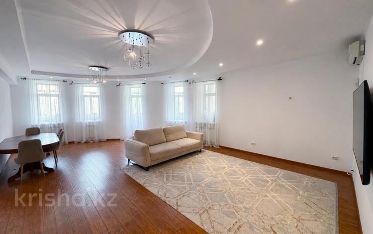4-комнатная квартира · 190 м² · 2/7 этаж, Толстого 8 за 89 млн ₸ в Павлодаре — фото 7