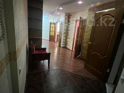 3-бөлмелі пәтер · 120 м² · 9/9 қабат, Тайманова 58 — Площадь Махамбета Исатая, бағасы: 250 000 ₸ в Атырау