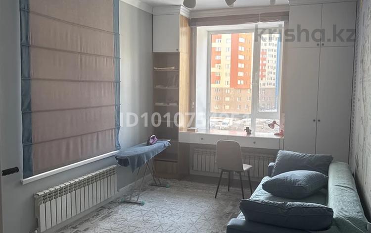 3 комнаты · 90 м² · 4/12 этаж, Е-489 3 блок 2 — КазЮУ, КазУТБ за 130 000 ₸ в Астане, Нура р-н — фото 2