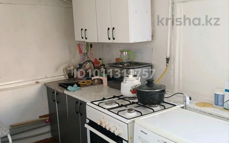 Жеке үй · 4 бөлме · 60 м² · 10 жүзд., Райымбек батыр 23 — Рядом новый школа 7, бағасы: 12 млн ₸ в Сарыкемере — фото 2