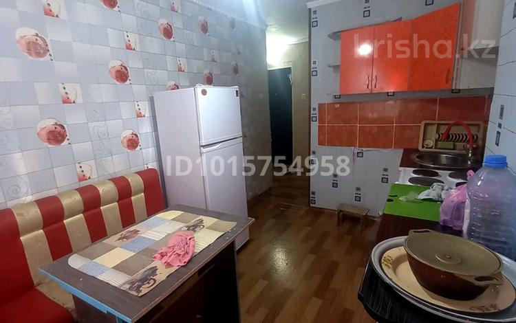 2-бөлмелі пәтер · 47 м² · 1/5 қабат, Жеңіс — Садик Ушкын , 8 шк, бағасы: 11.5 млн ₸ в Жезказгане — фото 2