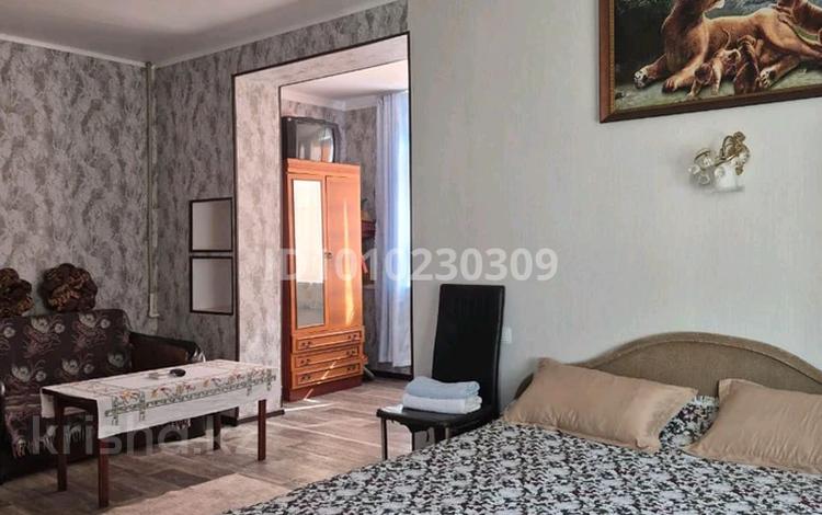 1-комнатная квартира · 50 м² · 3/5 этаж, 12-й мкр 47 за 8 000 ₸ в Актау — фото 10