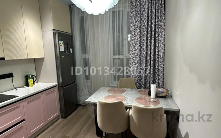 2-комнатная квартира · 56 м² · 8/13 этаж, мкр Тастак-1 348/1 за 48 млн ₸ в Алматы, Ауэзовский р-н — фото 2