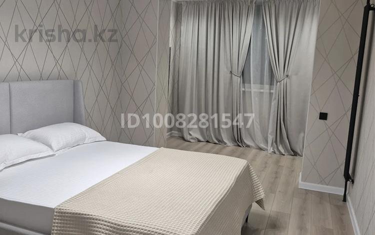 2-комнатная квартира · 60 м² · 3/5 этаж, 14-й мкр 42 за 15 000 ₸ в Актау — фото 2