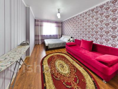2-комнатная квартира, 65 м², 3/20 этаж посуточно, Кабанбай батыра за 15 000 〒 в Астане, Есильский р-н