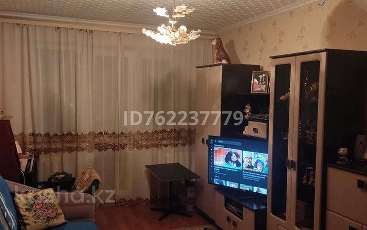 2-комнатная квартира · 44 м² · 5/5 этаж, Каратау 12 за 12 млн ₸ в Таразе — фото 2