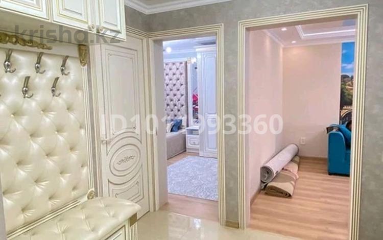 3-бөлмелі пәтер · 75 м² · 2/5 қабат, Абая 33 А — 2 ші емхана жанында, бағасы: 250 000 ₸ в Шымкенте, Абайский р-н — фото 2