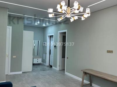 2-комнатная квартира · 72 м² · 9/12 этаж, Турар Рыскулов 9 — ул. Туркестан за 550 000 ₸ в Астане, Есильский р-н