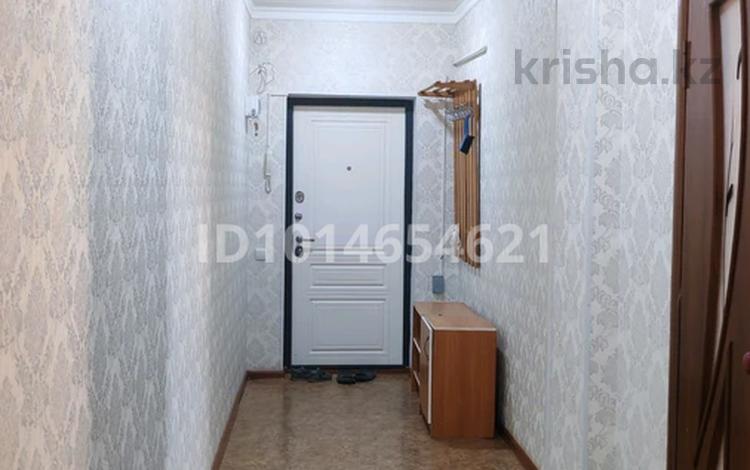 3-бөлмелі пәтер · 95 м² · 2/5 қабат, Арай-2 ш/а. 9, бағасы: 150 000 ₸ в Таразе, мкр Арай-2 — фото 2