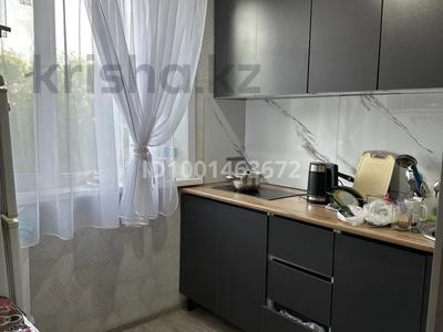 2-комнатная квартира · 44 м² · 4/5 этаж, Майкудук, 14й микрорайон 44 за 11.5 млн 〒 в Караганде, Алихана Бокейханова р-н